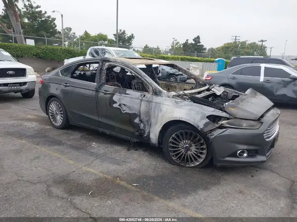 3FA6P0K92GR145882 2016 FORD FUSION - Image 1