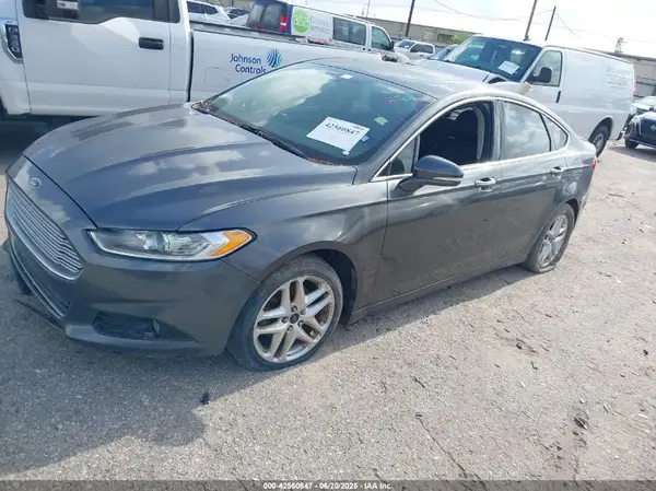 3FA6P0K92GR224033 2016 FORD FUSION - Image 2