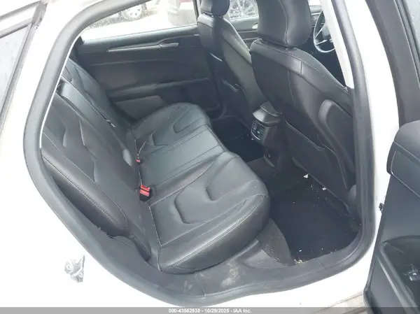 3FA6P0K92GR255413 2016 FORD FUSION - Image 8