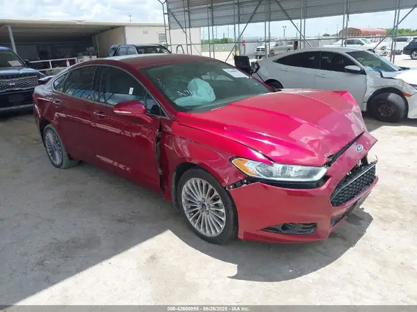 3FA6P0K92GR327386 2016 FORD FUSION - Image 1