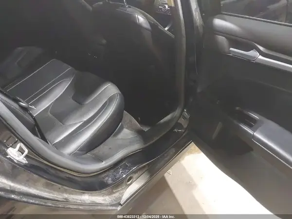 3FA6P0K92HR185994 2017 FORD FUSION - Image 8