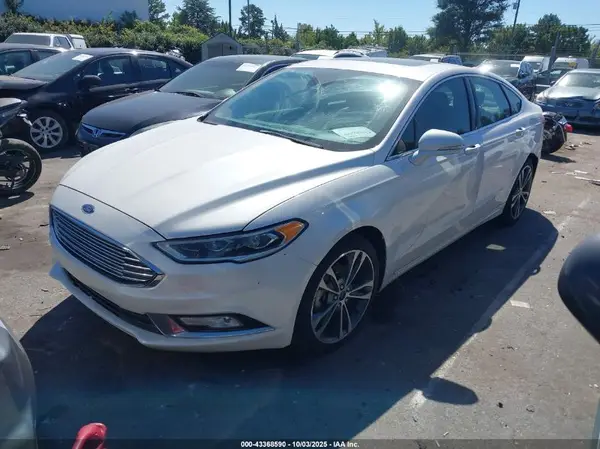3FA6P0K92HR215107 2017 FORD FUSION - Image 2