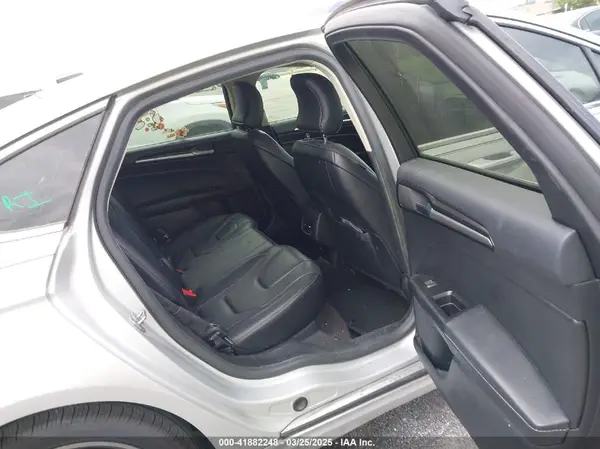 3FA6P0K92HR262461 2017 FORD FUSION - Image 8