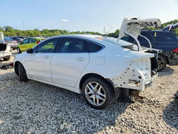 3FA6P0K92JR148174 2018 FORD FUSION - Image 2