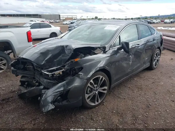 3FA6P0K92KR260751 2019 FORD FUSION - Image 2
