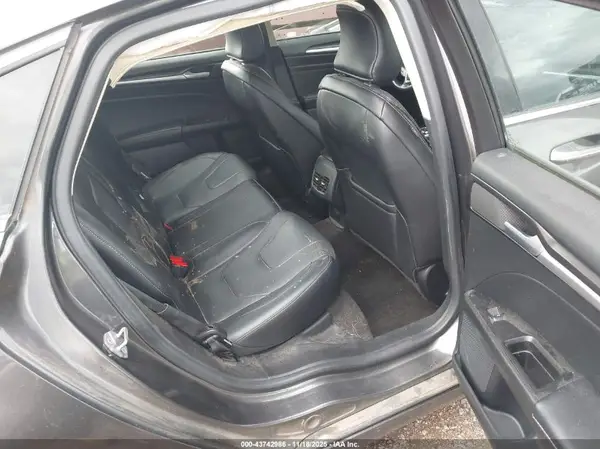 3FA6P0K92KR260751 2019 FORD FUSION - Image 8