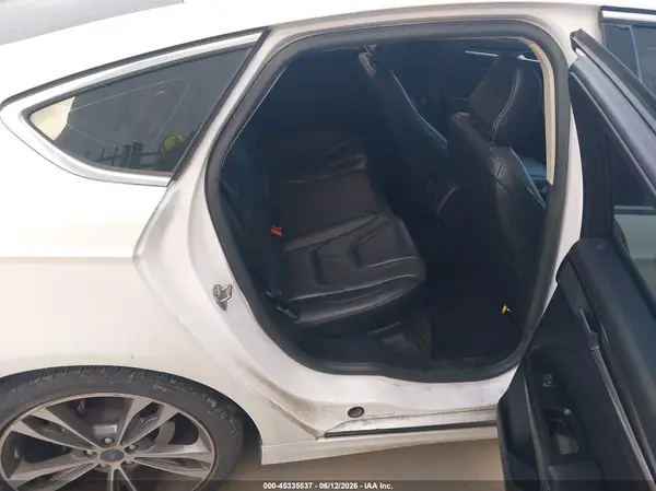 3FA6P0K92LR104775 2020 FORD FUSION - Image 8