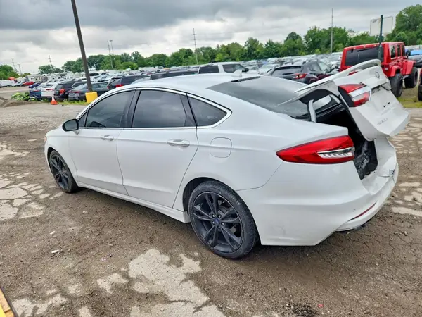 3FA6P0K92LR115453 2020 FORD FUSION - Image 2