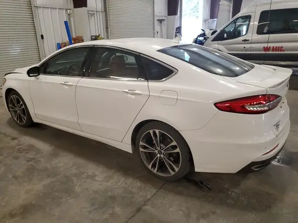 3FA6P0K92LR138036 2020 FORD FUSION - Image 2