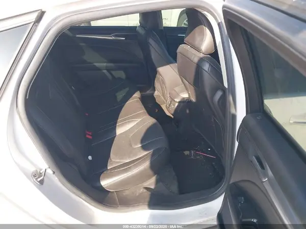 3FA6P0K93GR194010 2016 FORD FUSION - Image 8