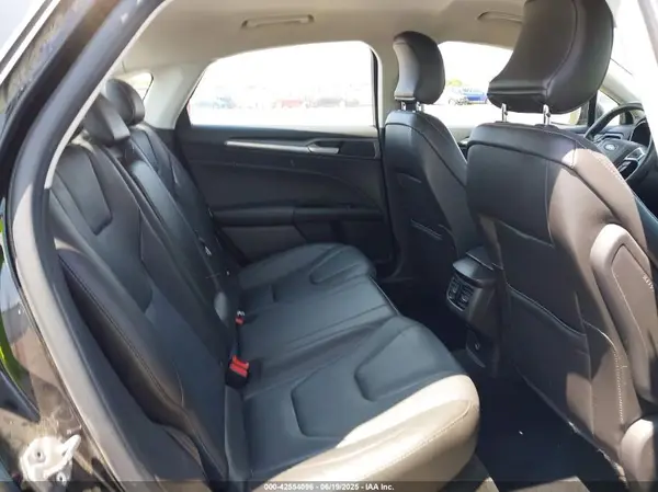 3FA6P0K93GR283804 2016 FORD FUSION - Image 8