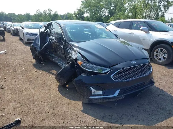 3FA6P0K93LR119947 2020 FORD FUSION - Image 1