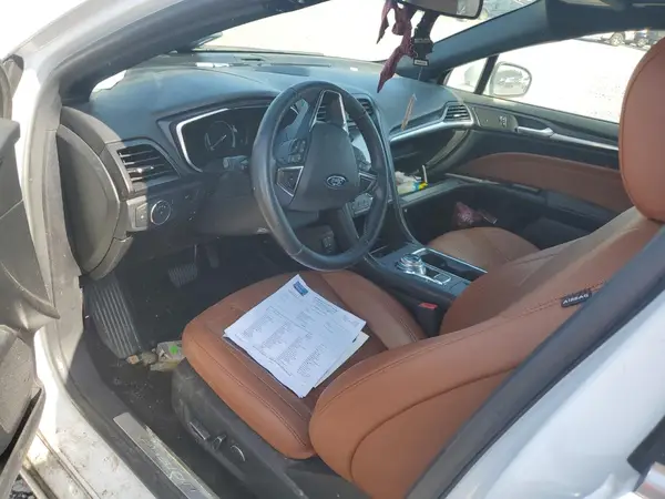 3FA6P0K93LR137610 2020 FORD FUSION - Image 8