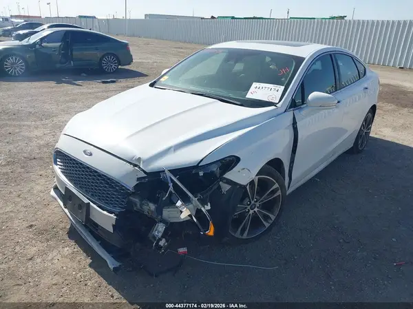 3FA6P0K93LR153001 2020 FORD FUSION - Image 2