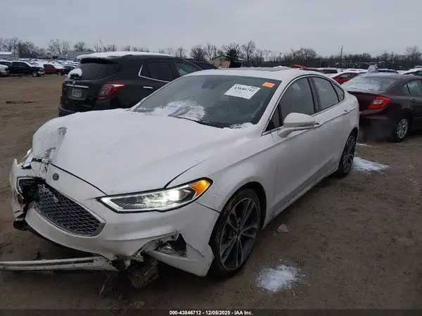 3FA6P0K93LR225895 2020 FORD FUSION - Image 2