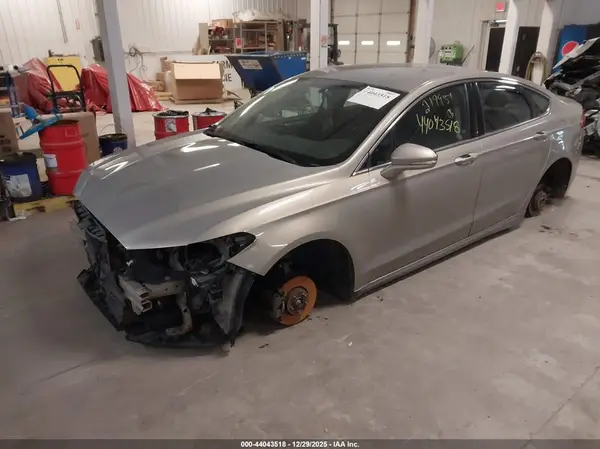 3FA6P0K94GR219951 2016 FORD FUSION - Image 2