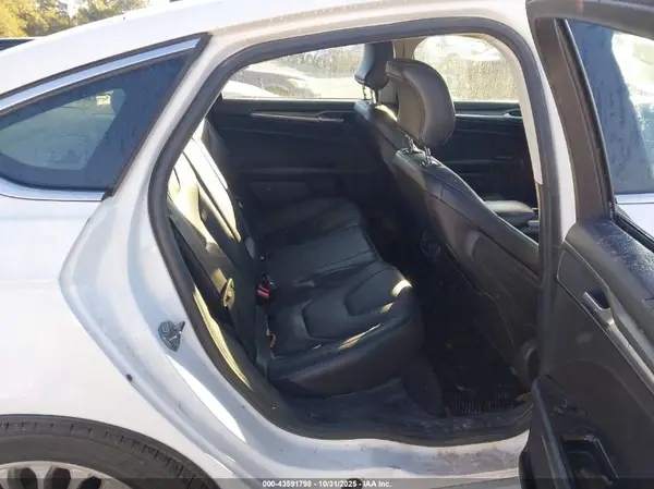 3FA6P0K94GR317328 2016 FORD FUSION - Image 8