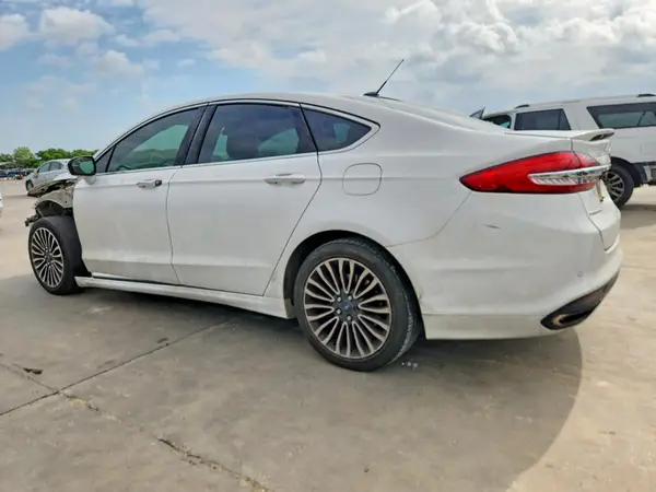 3FA6P0K94HR112545 2017 FORD FUSION - Image 2