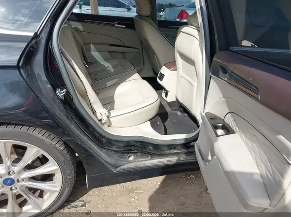 3FA6P0K94HR155525 2017 FORD FUSION - Image 8
