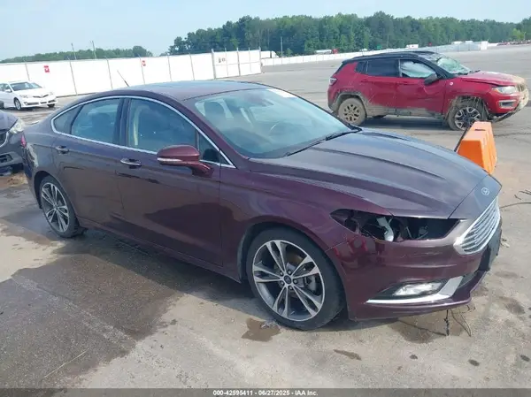 3FA6P0K94HR271307 2017 FORD FUSION - Image 1