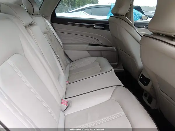 3FA6P0K94HR414630 2017 FORD FUSION - Image 8