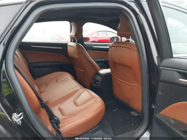 3FA6P0K94KR127067 2019 FORD FUSION - Image 8