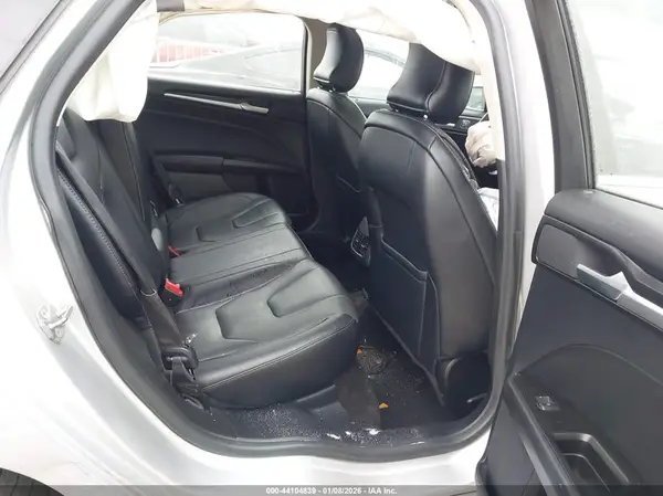 3FA6P0K94KR260007 2019 FORD FUSION - Image 8