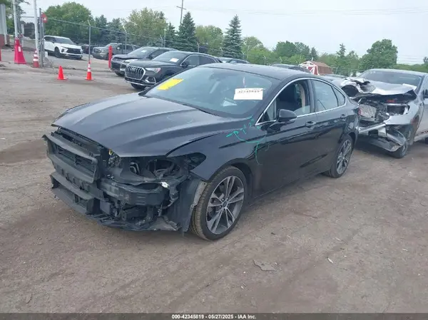 3FA6P0K94LR117138 2020 FORD FUSION - Image 2