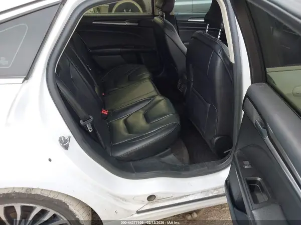 3FA6P0K95HR130102 2017 FORD FUSION - Image 8