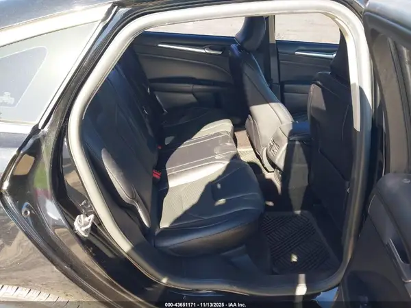 3FA6P0K95HR174729 2017 FORD FUSION - Image 8