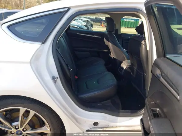 3FA6P0K95HR391908 2017 FORD FUSION - Image 8