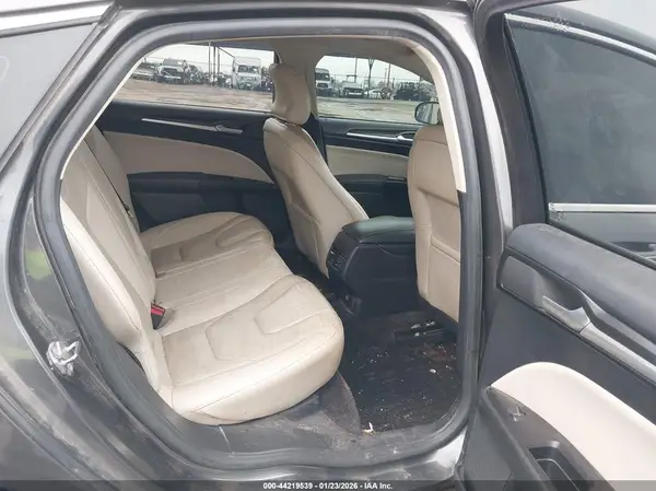 3FA6P0K96HR124664 2017 FORD FUSION - Image 8