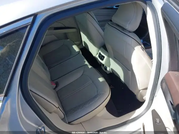 3FA6P0K96HR258171 2017 FORD FUSION - Image 8