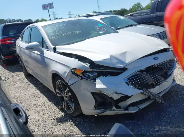3FA6P0K96LR122213 2020 FORD FUSION - Image 1