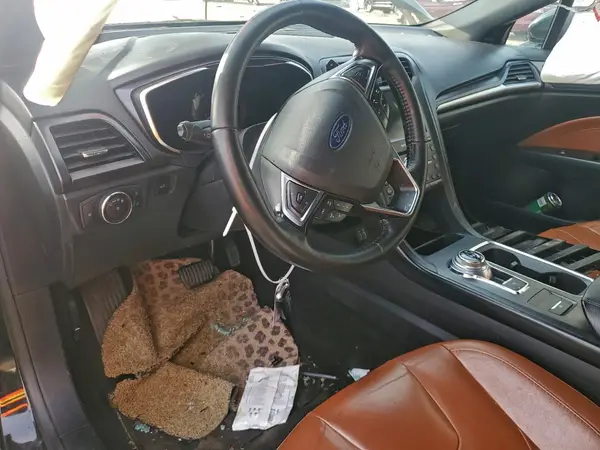 3FA6P0K96LR127766 2020 FORD FUSION - Image 8