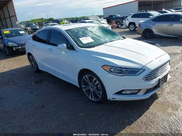 3FA6P0K97HR129498 2017 FORD FUSION - Image 1