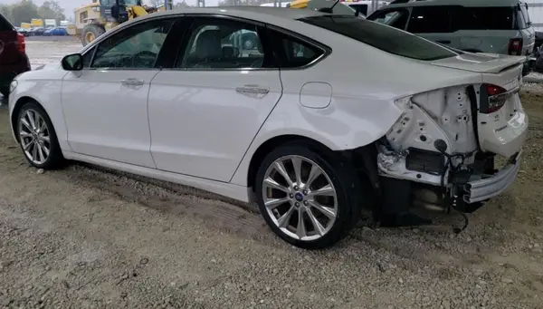 3FA6P0K97HR321777 2017 FORD FUSION - Image 2