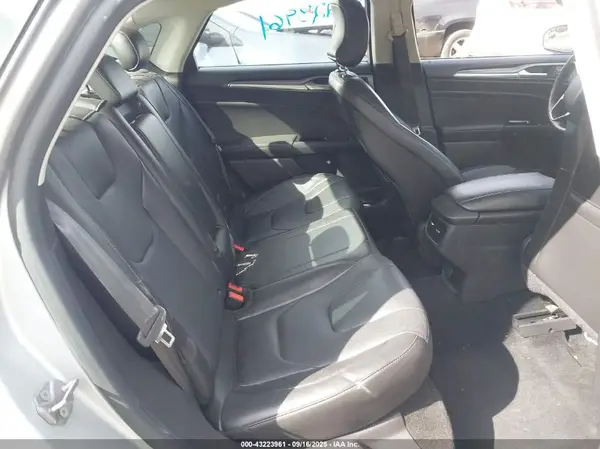 3FA6P0K98GR135129 2016 FORD FUSION - Image 8