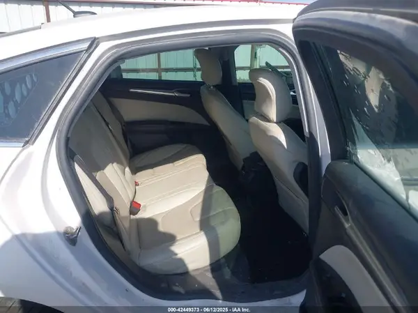 3FA6P0K98GR215871 2016 FORD FUSION - Image 8