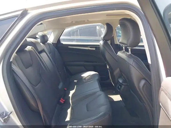 3FA6P0K98GR249101 2016 FORD FUSION - Image 8