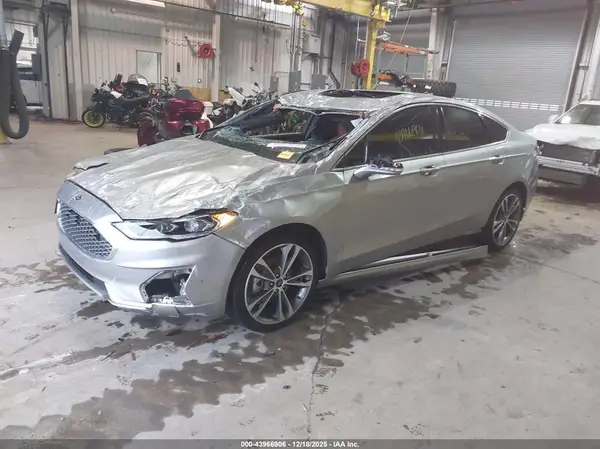 3FA6P0K98LR137134 2020 FORD FUSION - Image 2