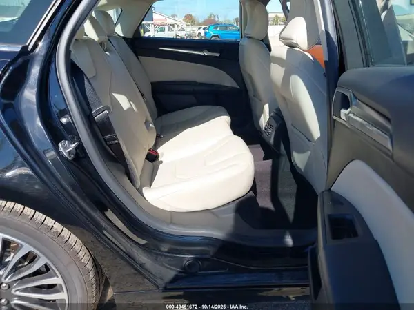 3FA6P0K99HR115117 2017 FORD FUSION - Image 8