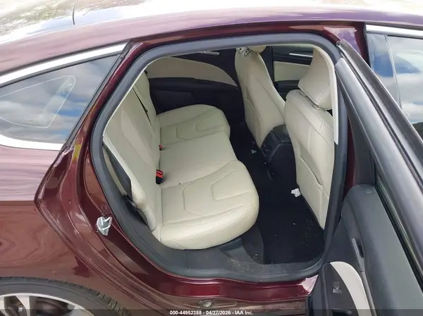 3FA6P0K99JR113051 2018 FORD FUSION - Image 8