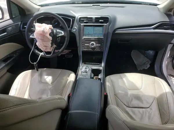3FA6P0K99JR160631 2018 FORD FUSION - Image 8