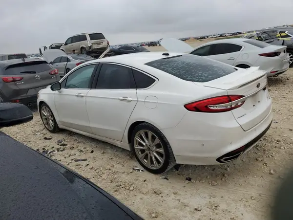 3FA6P0K99JR256517 2018 FORD FUSION - Image 2