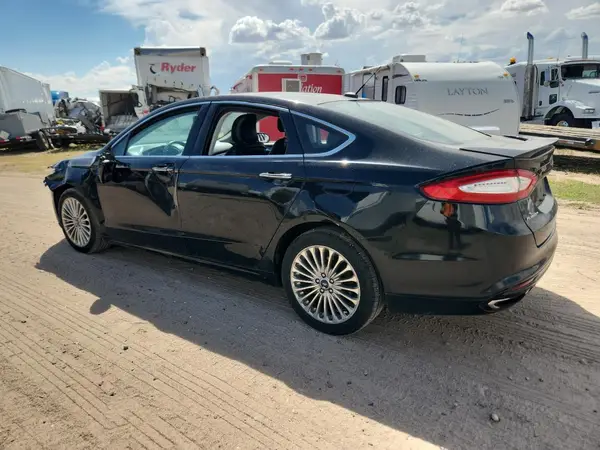 3FA6P0K9XGR135570 2016 FORD FUSION - Image 2