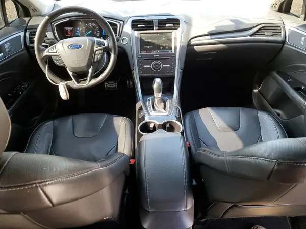3FA6P0K9XGR188009 2016 FORD FUSION - Image 8