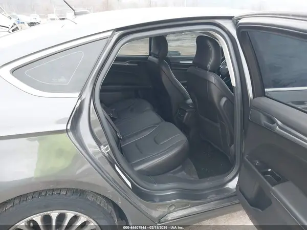 3FA6P0K9XGR346493 2016 FORD FUSION - Image 8