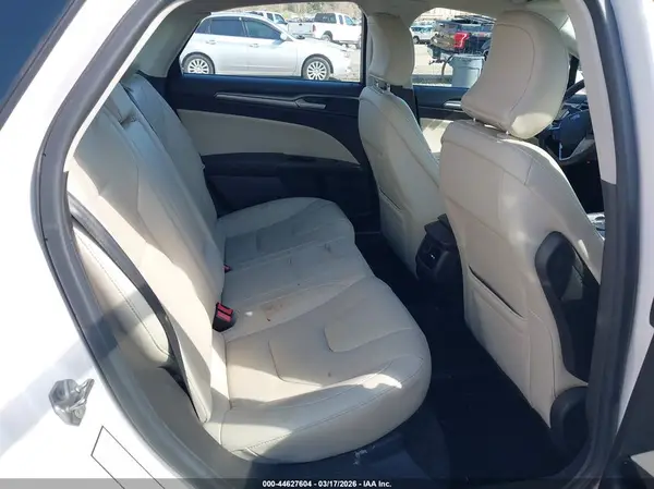 3FA6P0K9XGR369501 2016 FORD FUSION - Image 8