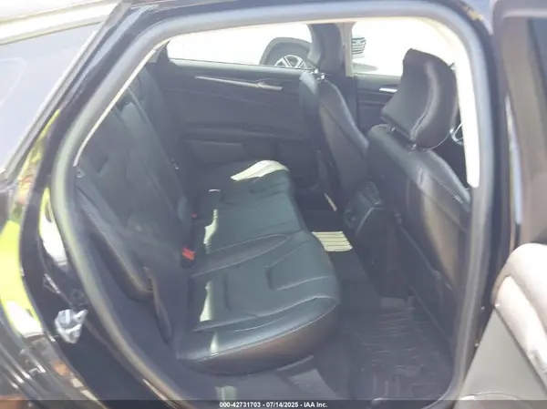3FA6P0K9XHR117300 2017 FORD FUSION - Image 8